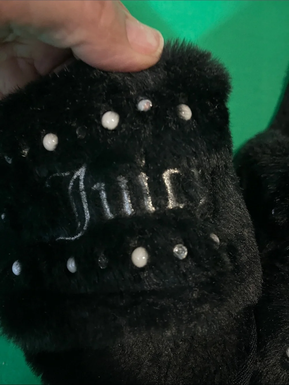 Juicy Couture Girls Black Faux-Fur Slide Slippers with Stud Accents
